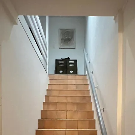 Le Pas Sage Du Marche Apartment *